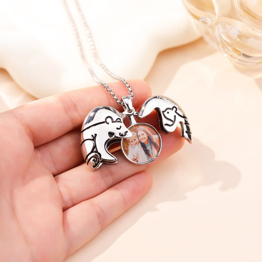 Little Bear Hug Heart Locket Necklace For Mother's Day -L012