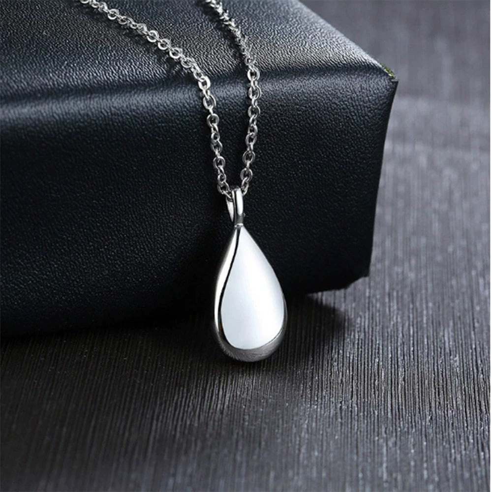 Collier Urne de Crémation Pendentif Toujours dans Mon Cœur pour Cendres-A015